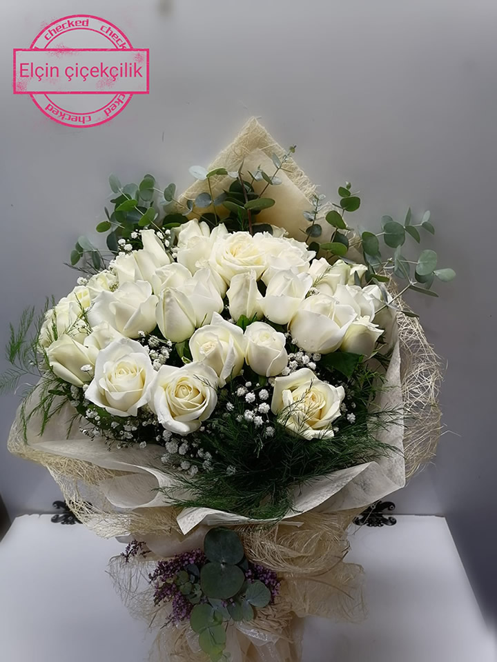 Hasır Paketli 41 Beyaz Gül Buketi, Kütahya çiçekçi