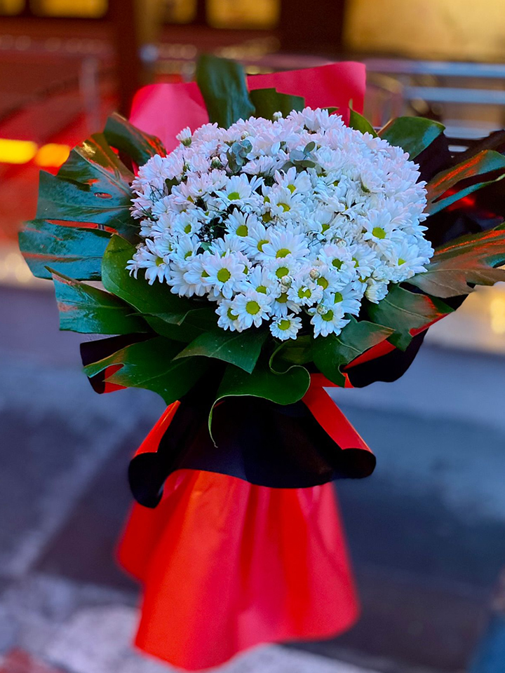 Kucak Dolusu Papatya, kütahya çiçek siparişi