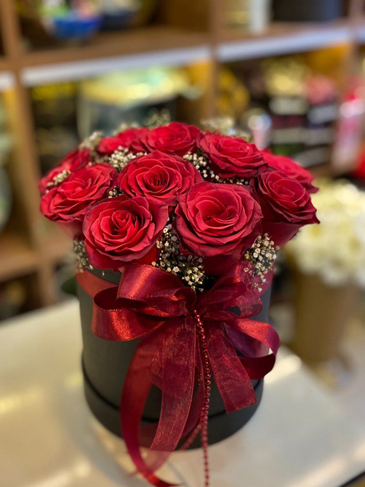 Kutuda 10 Kırmızı Gül, kütahya çiçek