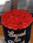 Çiçekçi - Kişiye Özel Siyah Kutuda Kırmızı Güller