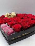 Çiçekçi - Kalpli Kutuda Kırmızı Güller Ayıcık ve Makaronlar